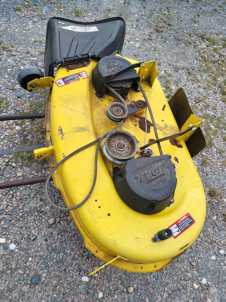 John Deere Riding Mower 42"Deck 💯 series