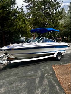 SeaRay Boat 19 ft     5,800.00
