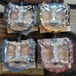 NEW Bicycle Bmx Pedals 9/16