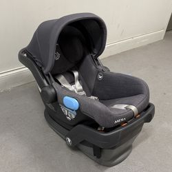 UPPAbaby MESA Infant Car Seat (Good condition) PICK UP IN CORNELIUS 