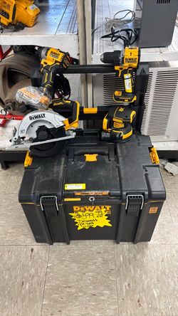 DeWalt 4-Piece Cordless Tool Set with Case