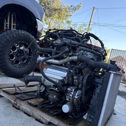 G35 Vq De Rev Up Part Out !!!!Good Trans And Motor 100k Miles