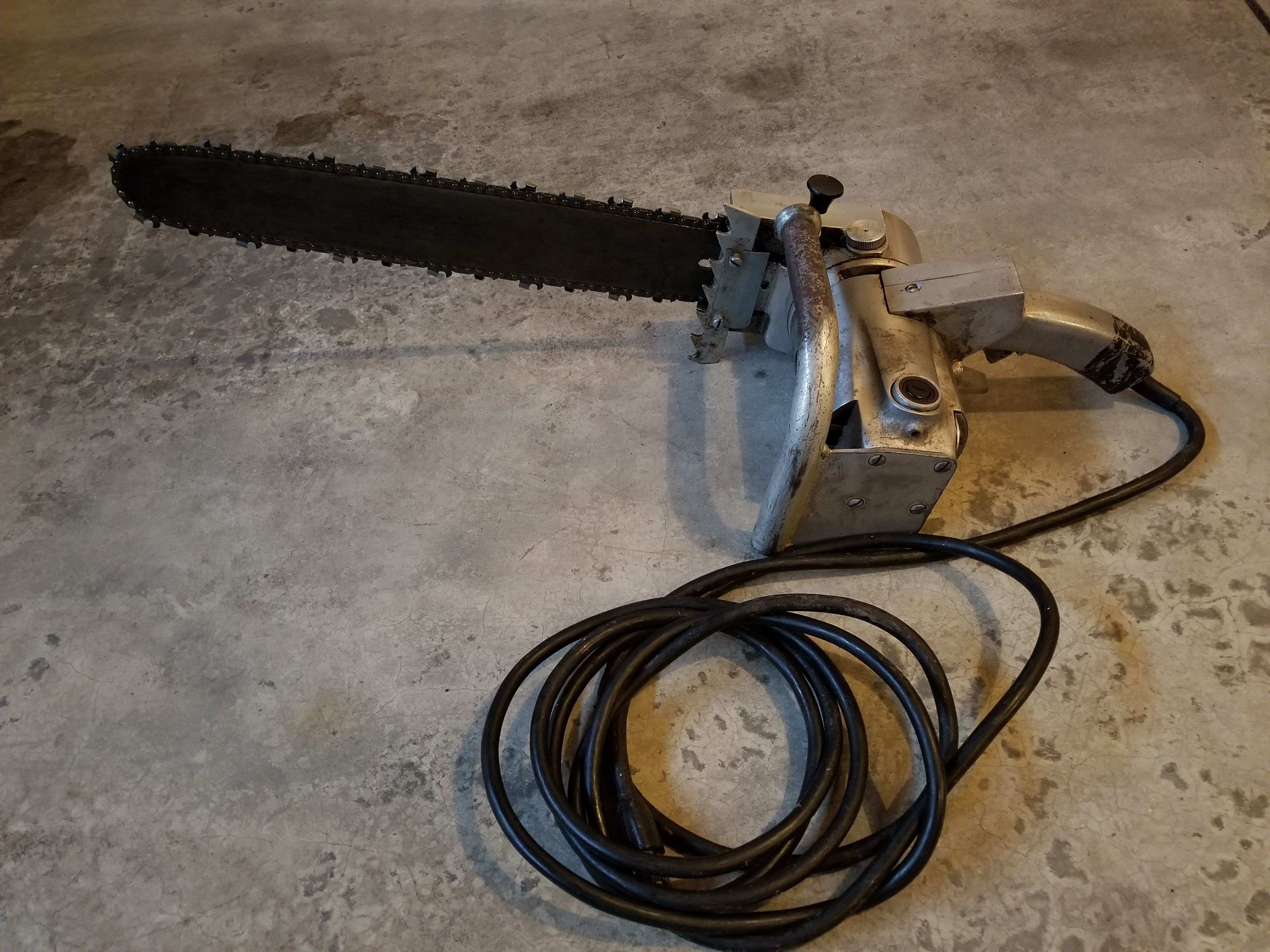 Milwaukee 6200 Electric Chainsaw -Awesome!!