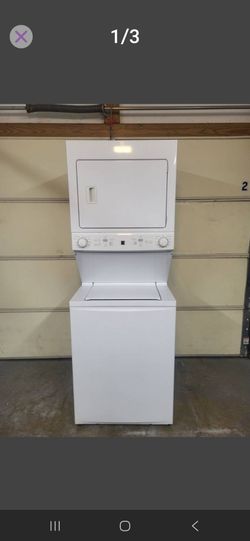 Kenmore stacked laundry tower (Delivery Available)