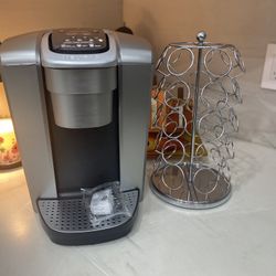 Keurig  K-Elite Single Serve Coffee Maker and K Cup Carousel