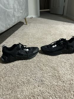 Giannis Basketball Shoes Size 11