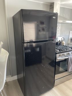 Black large (Amana) Fridge
