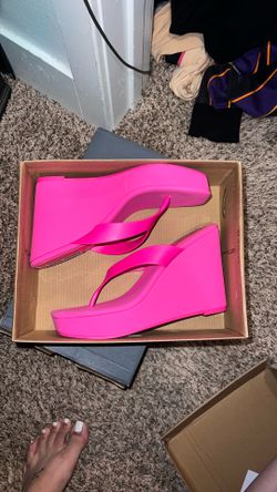 Steve Madden Flip Flop Heels