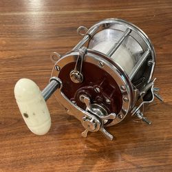 VINTAGE PENN SENATOR 114H 6/0 BIG GAME REEL MAROON **EXCELLENT COND!