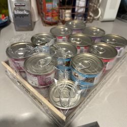 Weruva Cat Wet Food Can  Assorted Fish 