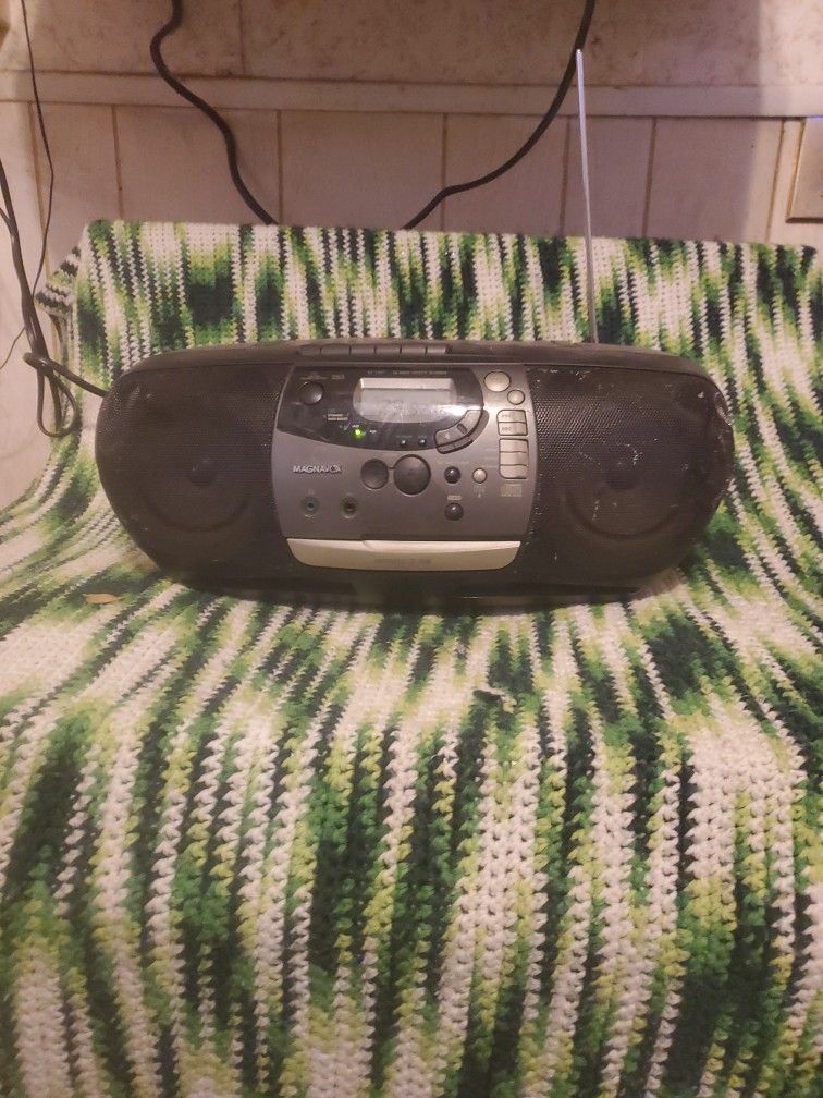 Boom Box Everything Works Great