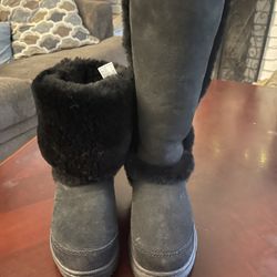 New Sunburst Uggs Women's Size 7 $80