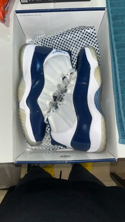 Nike Jordan 11 Size 9