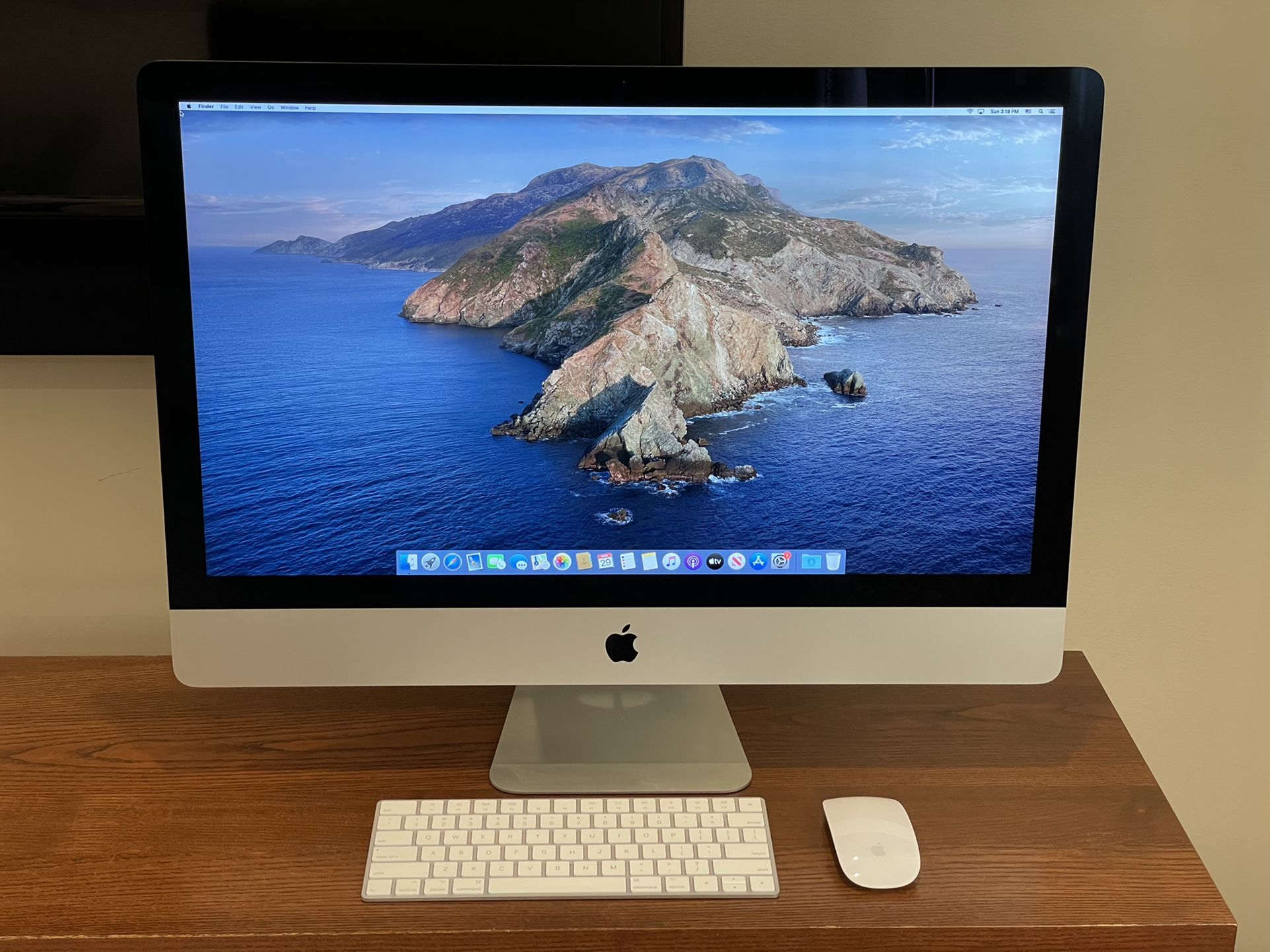 iMac (Retina 5K, 27-inch, 2017) 3.5 Ghz Quad-Core Intel Core i5 / 24GB RAM / 1TB