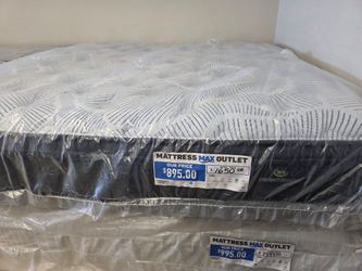 Serta Perfect Sleeper Plush Pillowtop King Mattress New!