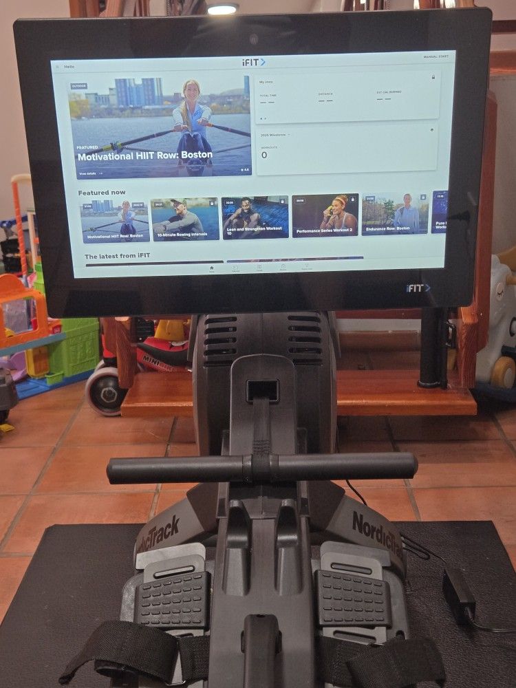 NordicTrack Rowing Machine RW900