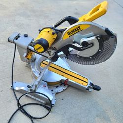 DEWALT 15 Amp Corded 12 in. Double Bevel Sliding Compound Miter Saw, Blade Wrench and Material Clamp