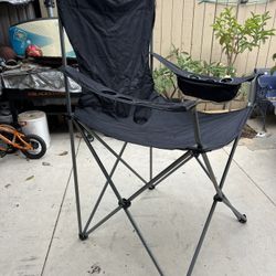  New  reclining mesh hammock  asking $40 thanks /  And big chair $40 