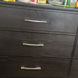 6 Drawer Dresser 