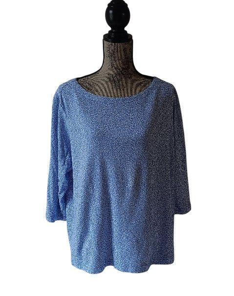 Croft & Barrow women's blue/white long-sleeve designer print top size 1X