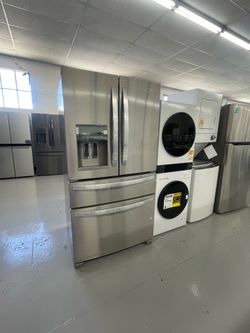 Whirlpool 36 in. 24.5 cu. ft. Standard Depth French Door Refrigerator in Fingerprint Resistant Stainless Steel
