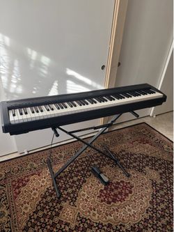 Great Yamaha P-85 Digital Piano