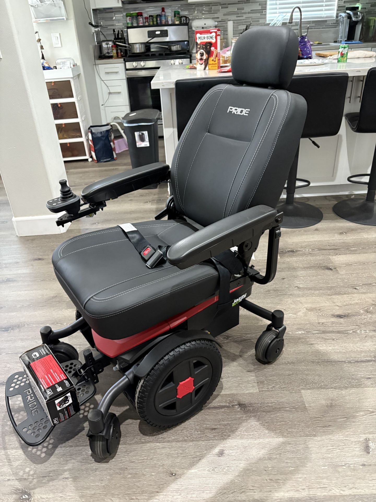 π₯ Brand New Jazzy Evo Power Chair β Custom Build, Never Used