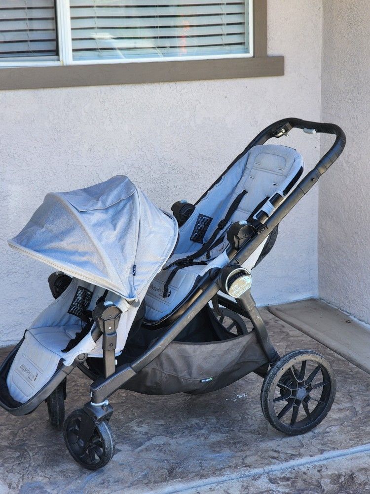 City Select Double Stroller