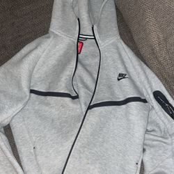 Nike Tech Hoodie Grey Zip Up 