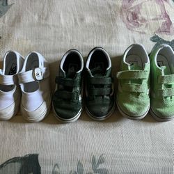 Little Girls Van Sneakers.  SUPER CUTE!!!!