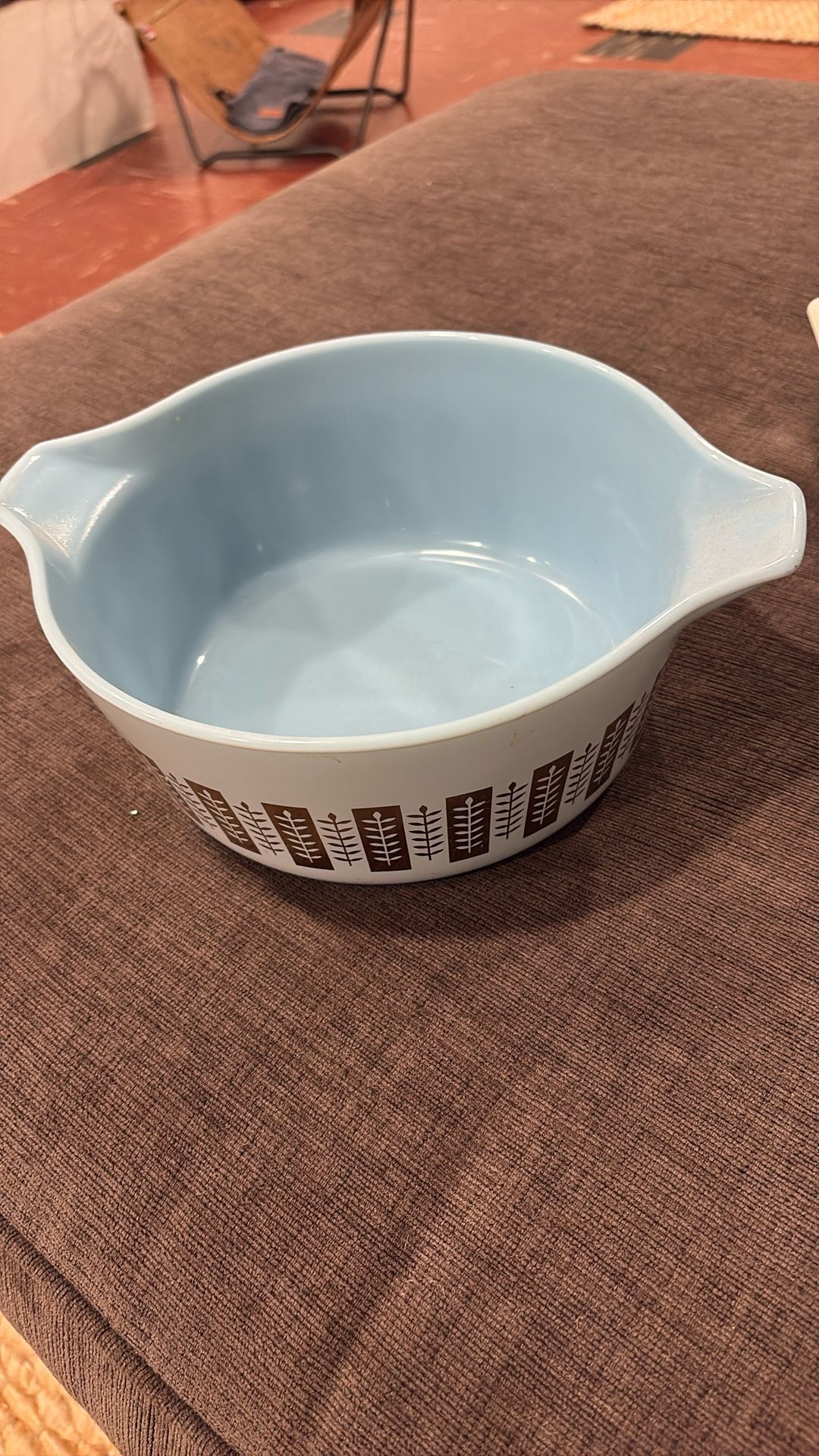 Vintage Pyrex gourmet Gold Delphine Blue