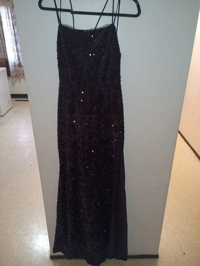 Black sequins dress