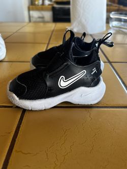 Baby Toddler Nike $10 4c
