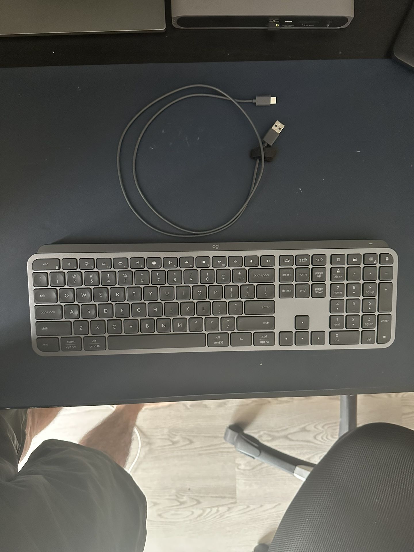 Logitech - MX Keys S Universal Full-size Wireless Scissor Keyboard for PC and Mac with Backlit keys - Black