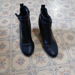 Short Boots