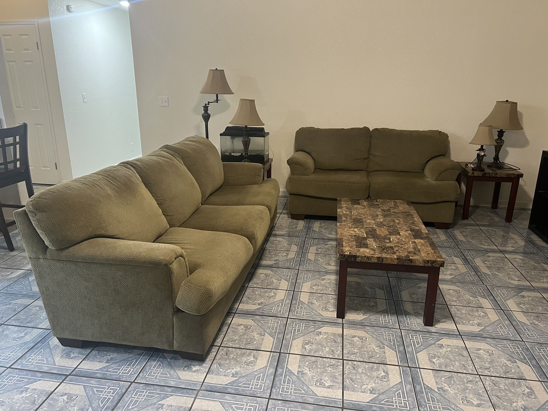 Couch Set With Tables And Lamps
