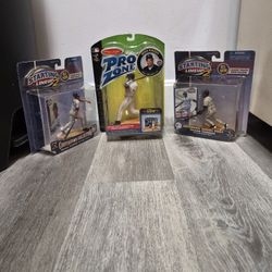 3 Baseball  Action Figures