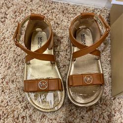 Michael Kors girls Sandals Size 10