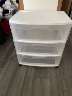 Storage selfs