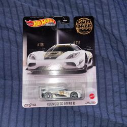 Hot Wheels Koenigsegg Agera R Gum Ball 3000 DMC55-957B 1/64