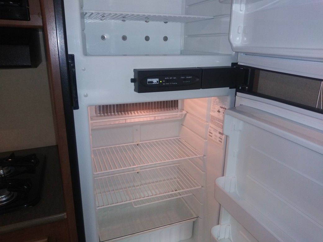 2015 Dutchmen Aspen Trail 30 ft pull camper bunkhouse with