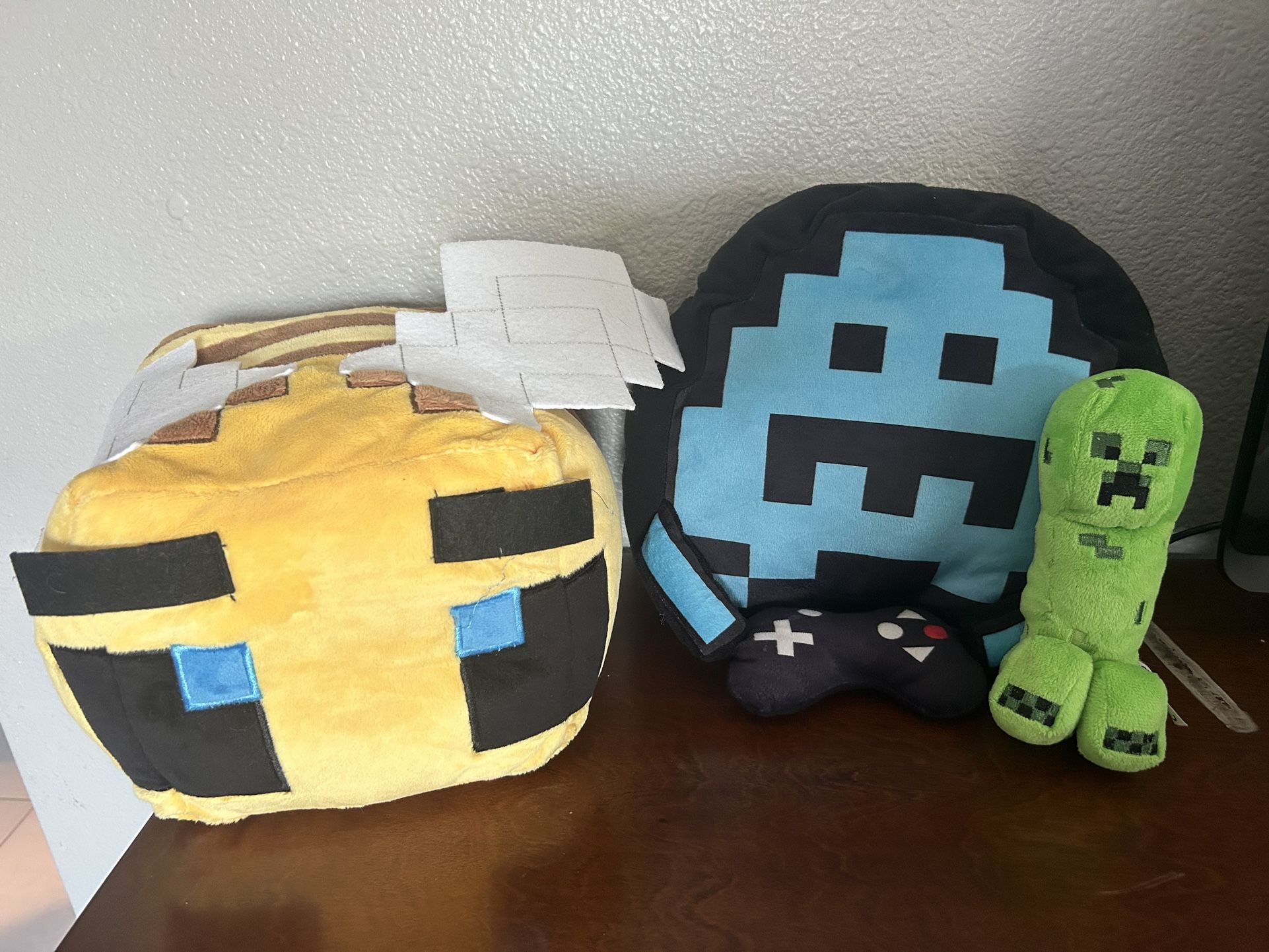 Minecraft Plushies Lot