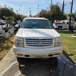 2002 Cadillac Escalade