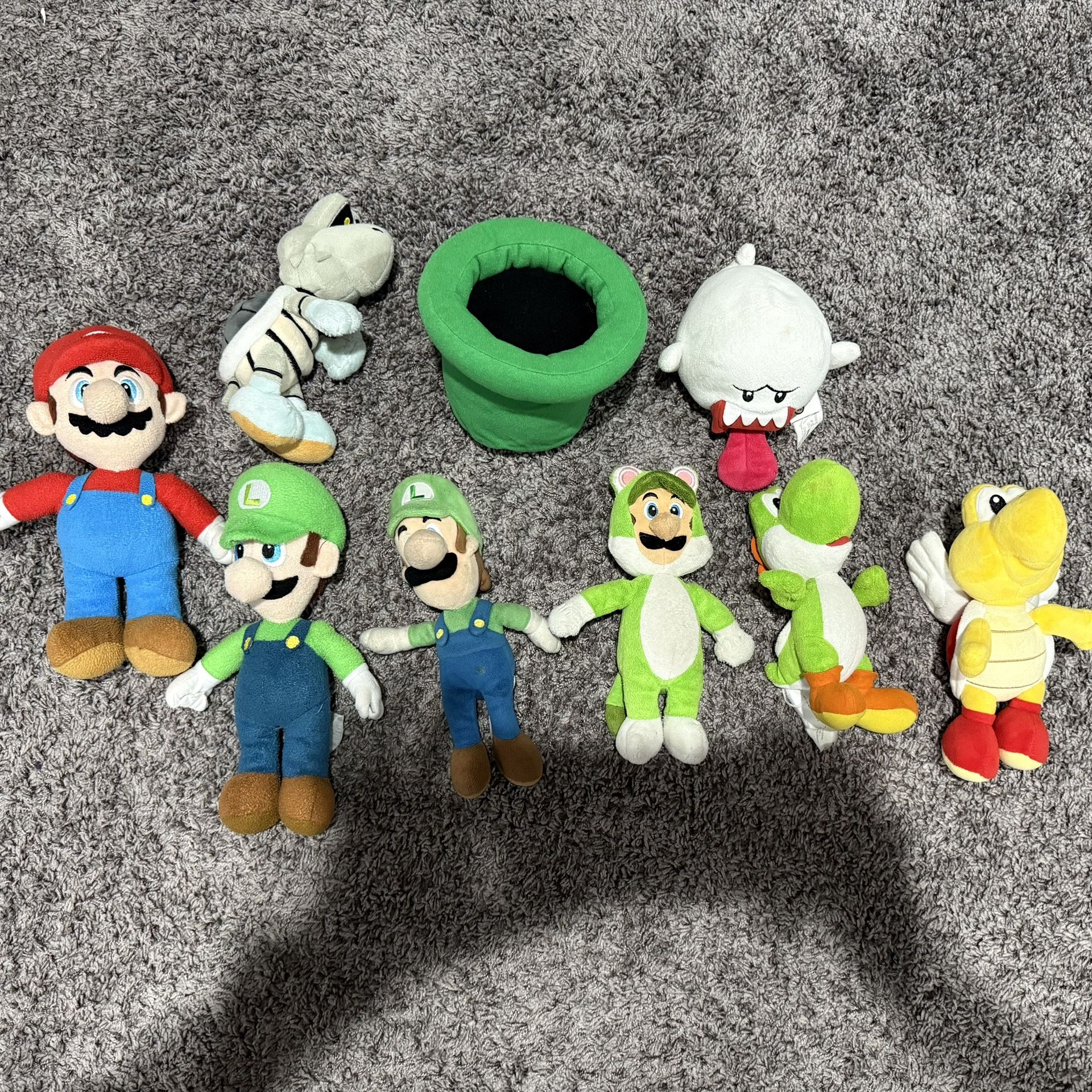 Super Mario Plush Collection
