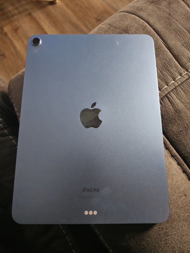 iPad Air (5th Gen)