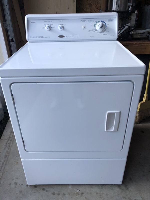 Amana (made by Speed Queen) electric dryer, excellent condition for