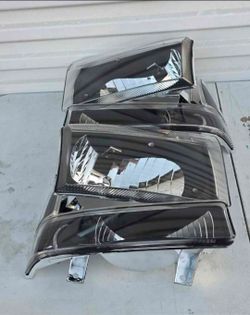 99-04 Ford F250-F550 00-04 Excursion Ford F250 F350 F450 F550 Excursion Headlights Luces Micas Calaveras
