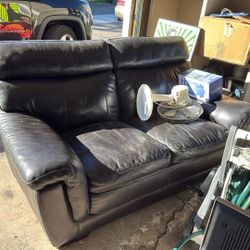Black Leather Sofa 