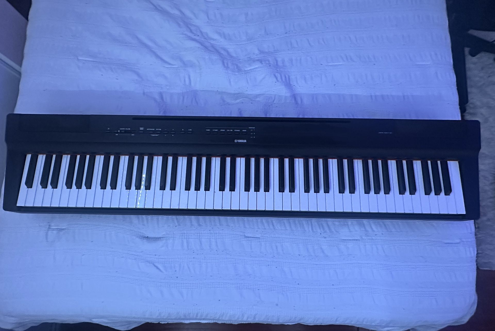 Yamaha P-125 (PEDAL INCLUDED)