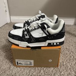 Louis Vuitton trainer shoes